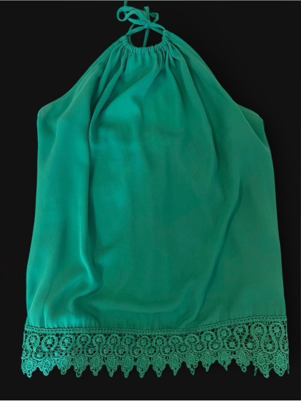 Green Halter Neck Women’s Top with Lace Hem